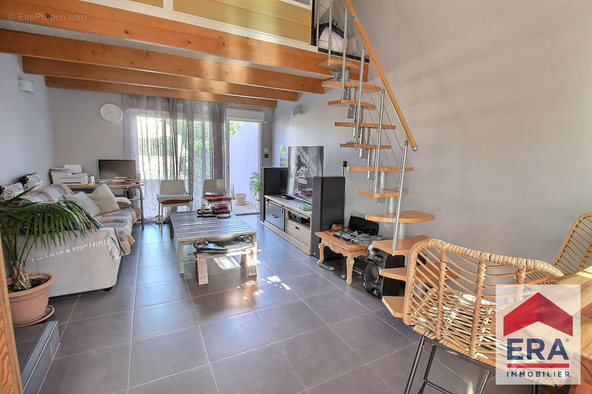 Maison à ORANGE