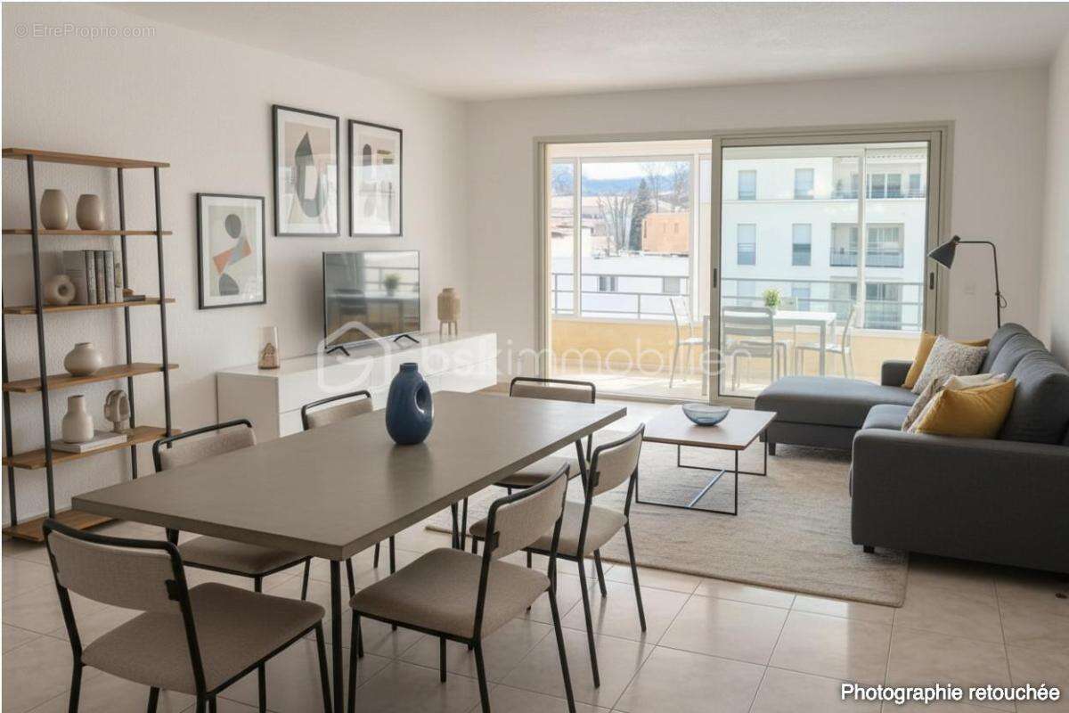 Appartement à SIX-FOURS-LES-PLAGES