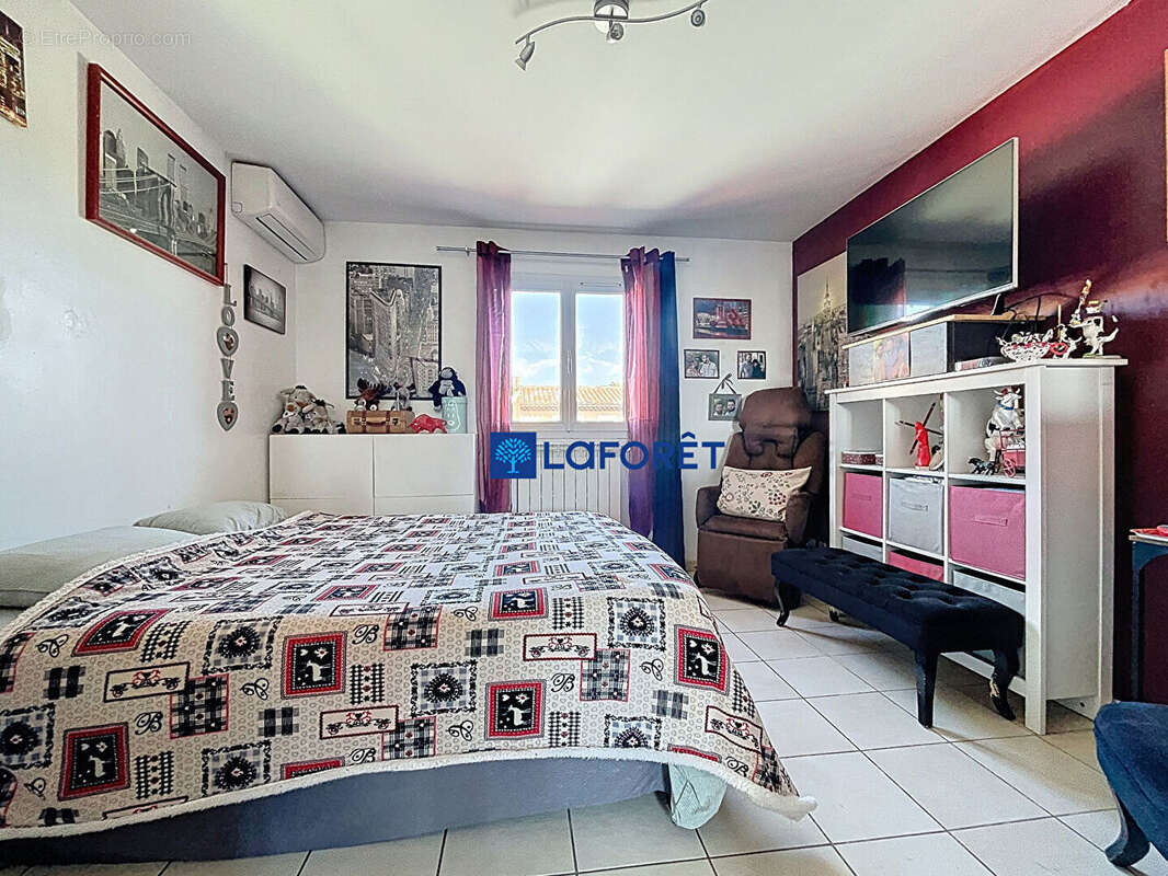 Maison à CARQUEIRANNE