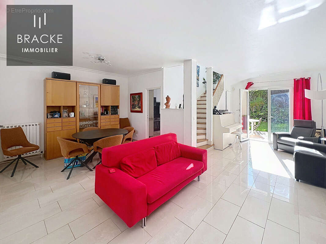 Maison à LA GARENNE-COLOMBES