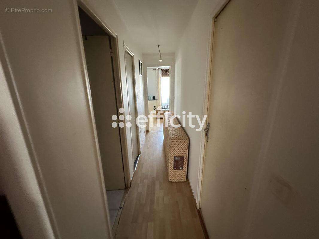 Appartement à COULOMMIERS