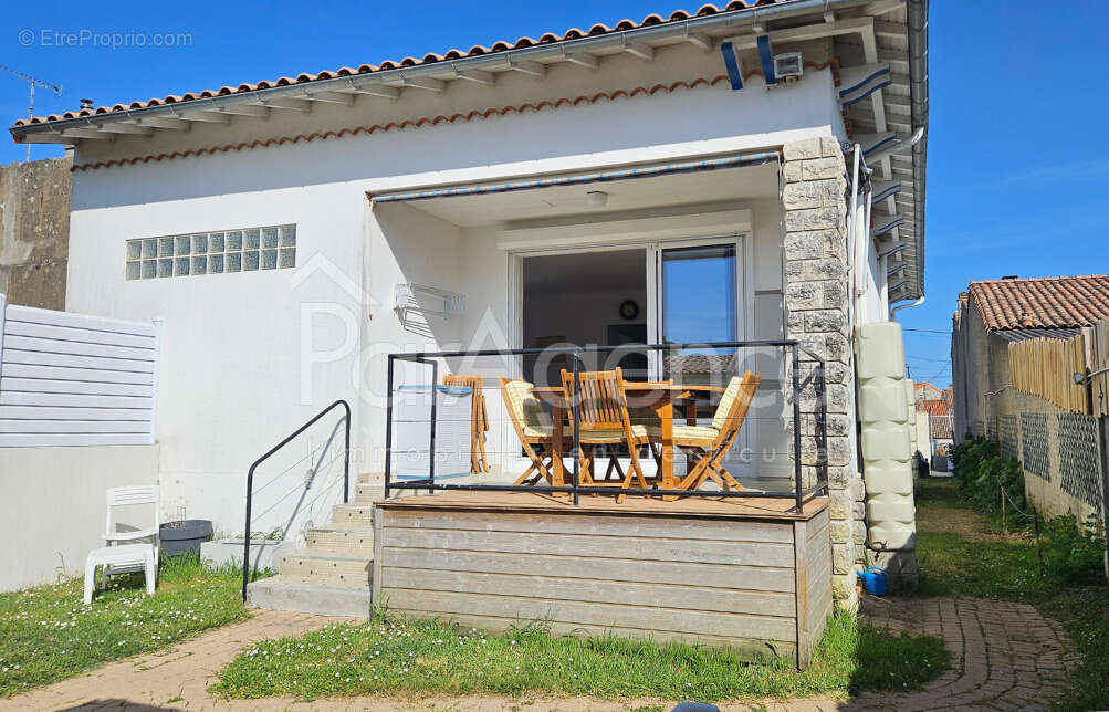 Maison à SAINT-GEORGES-DE-DIDONNE