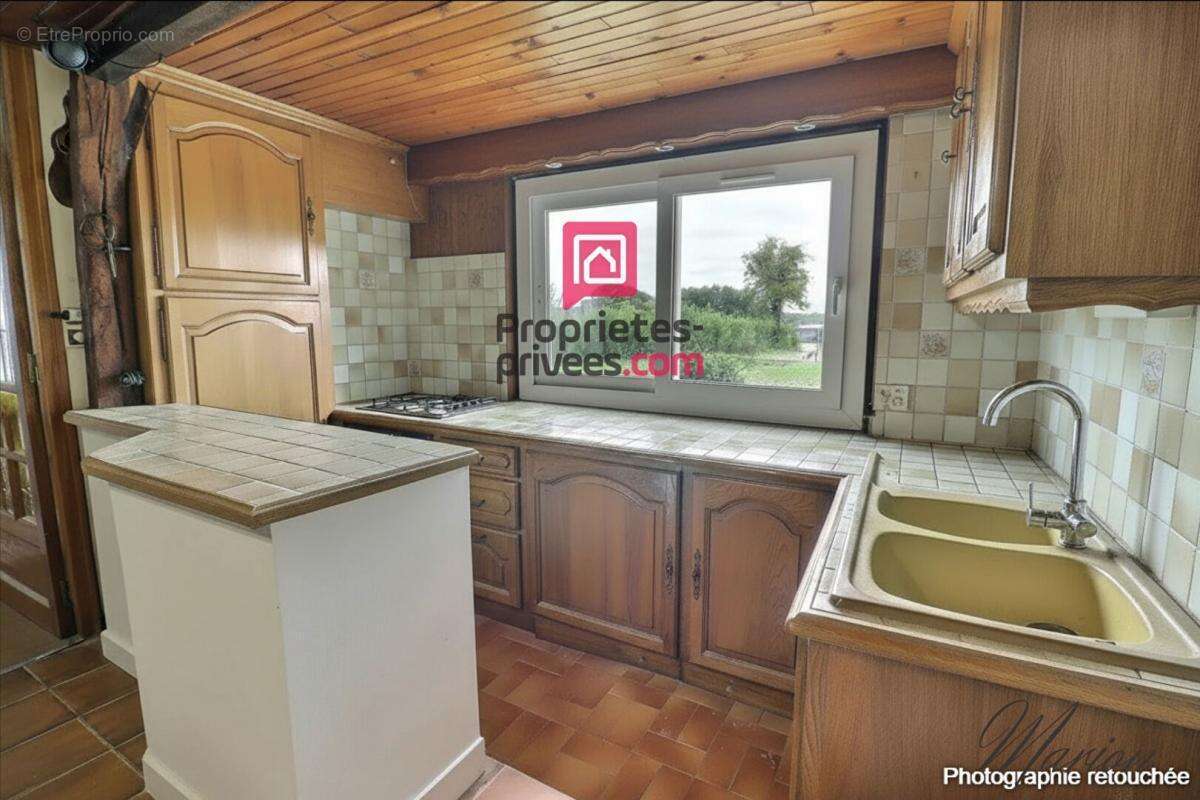 Maison à LE MESNIL-SUR-BULLES