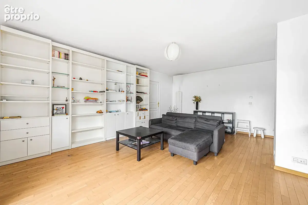 Appartement familial 4 pièces - 92,45 m² avec terrasse, parking et 2 caves - Pernety - photo 3