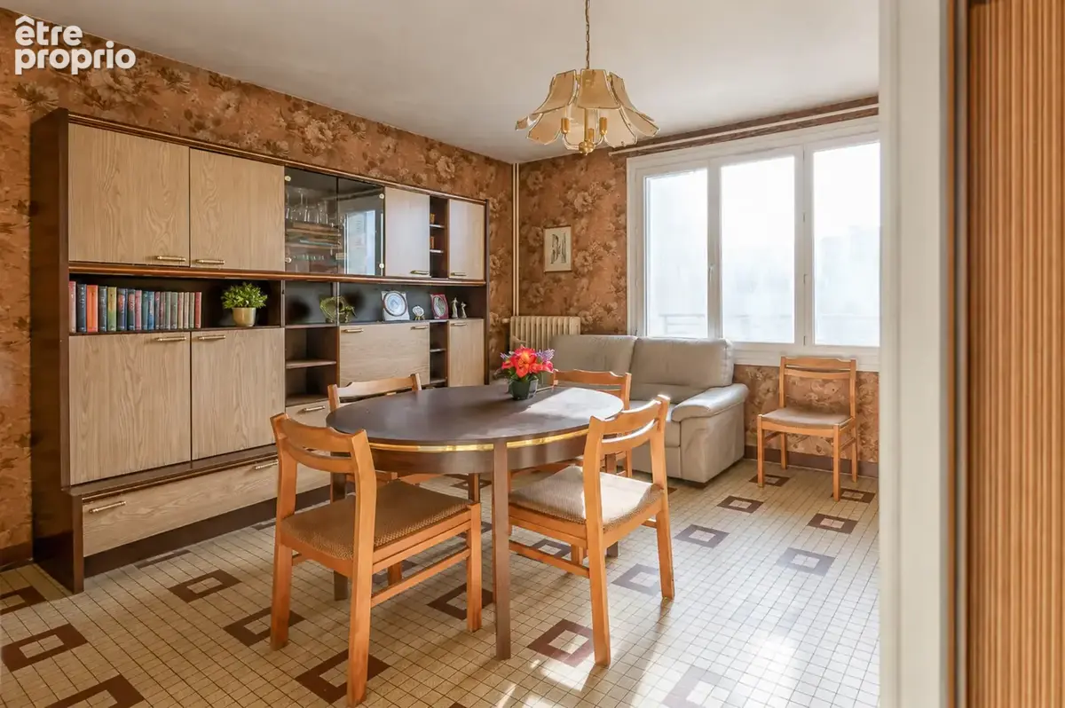 Investissement ensemble immobilier tours centre 5 logements 2 locaux commerciaux en exclusivite - photo 12