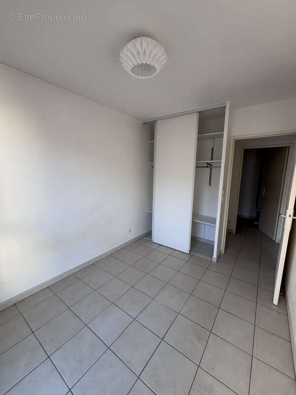 Appartement à MARSEILLE-7E