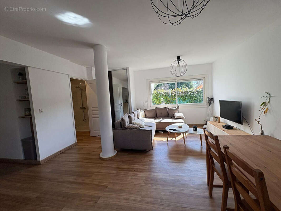 Appartement à AUBAGNE