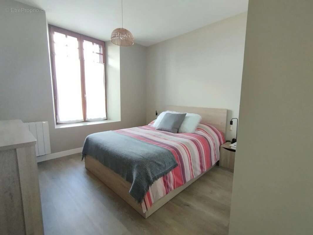 Maison à BRION-PRES-THOUET