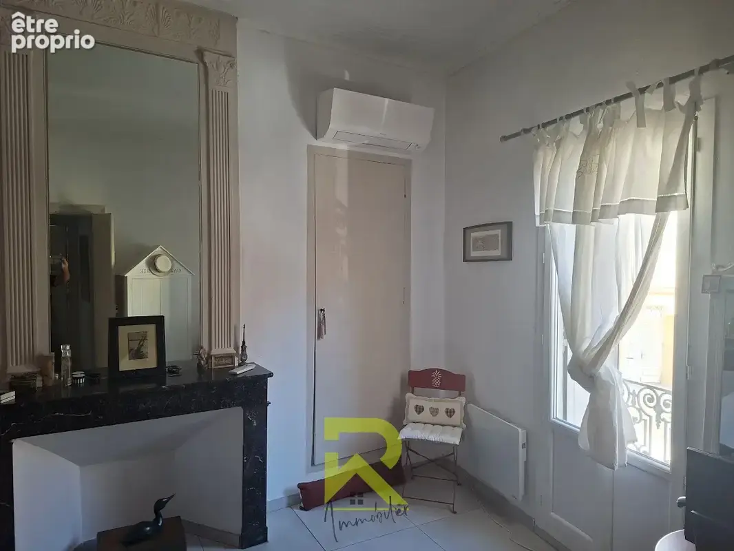 Charme de l'ancien & Confort moderne : Superbe maison de village à Cers (116 m2) avec 4 belles chambres - photo 7