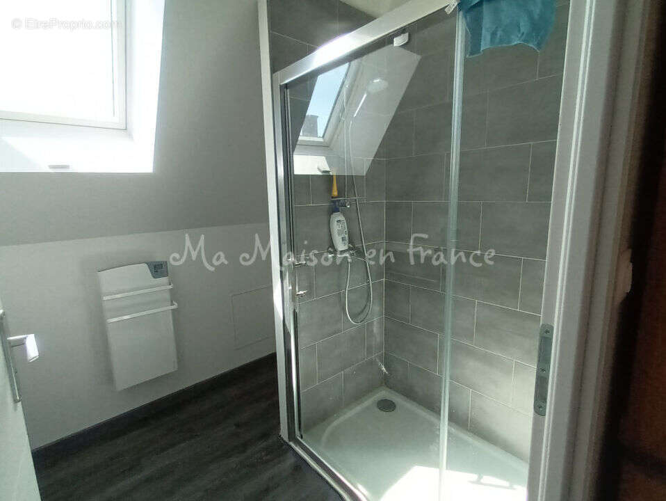 Appartement à SAINT-POURCAIN-SUR-SIOULE