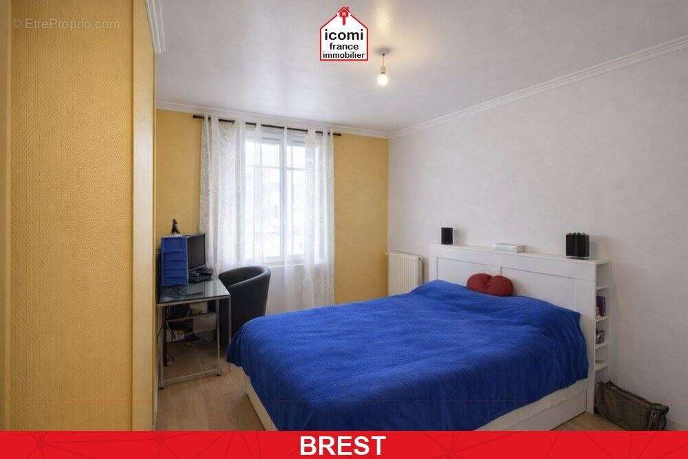 Finistere - brest (29200) - a vendre - appartement - t3  - vue degagee - balconnet - idealement situe - 3eme et dernier etage - photo 5