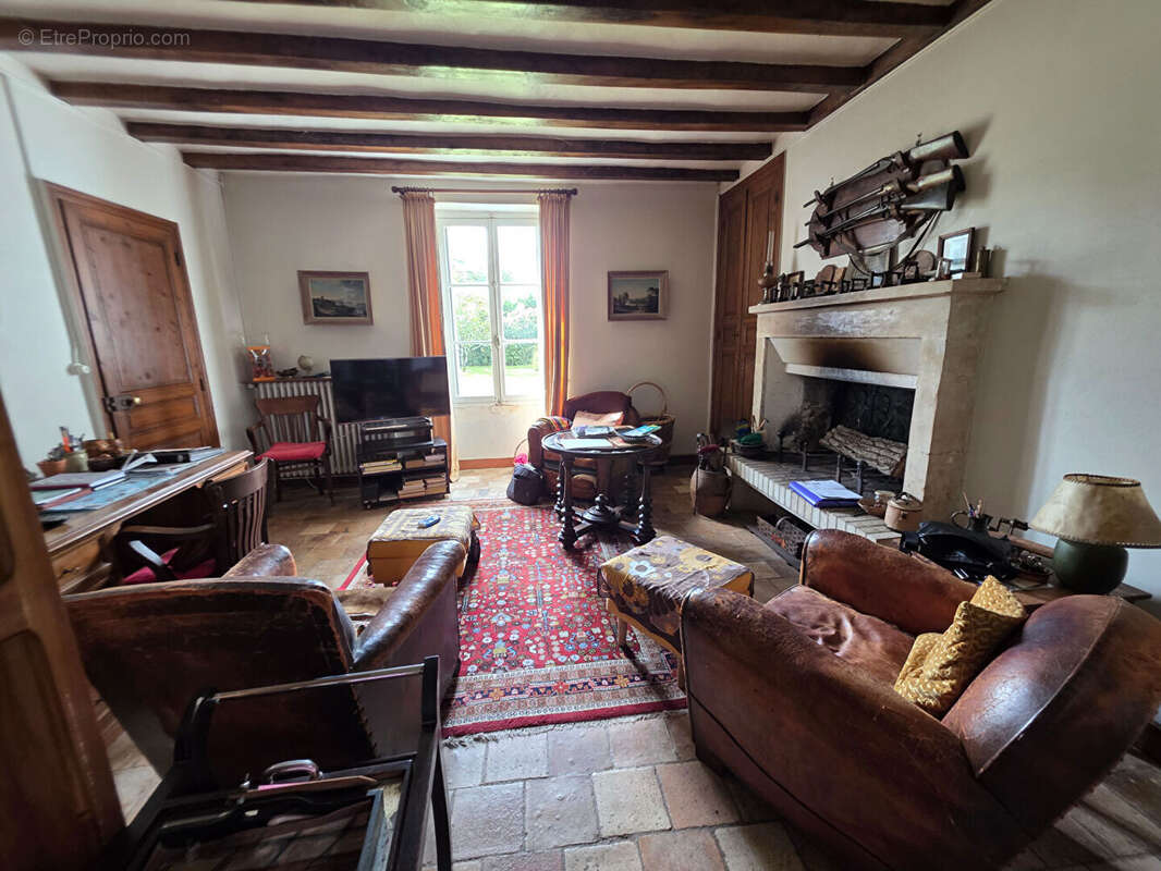Maison à BOSSAY-SUR-CLAISE