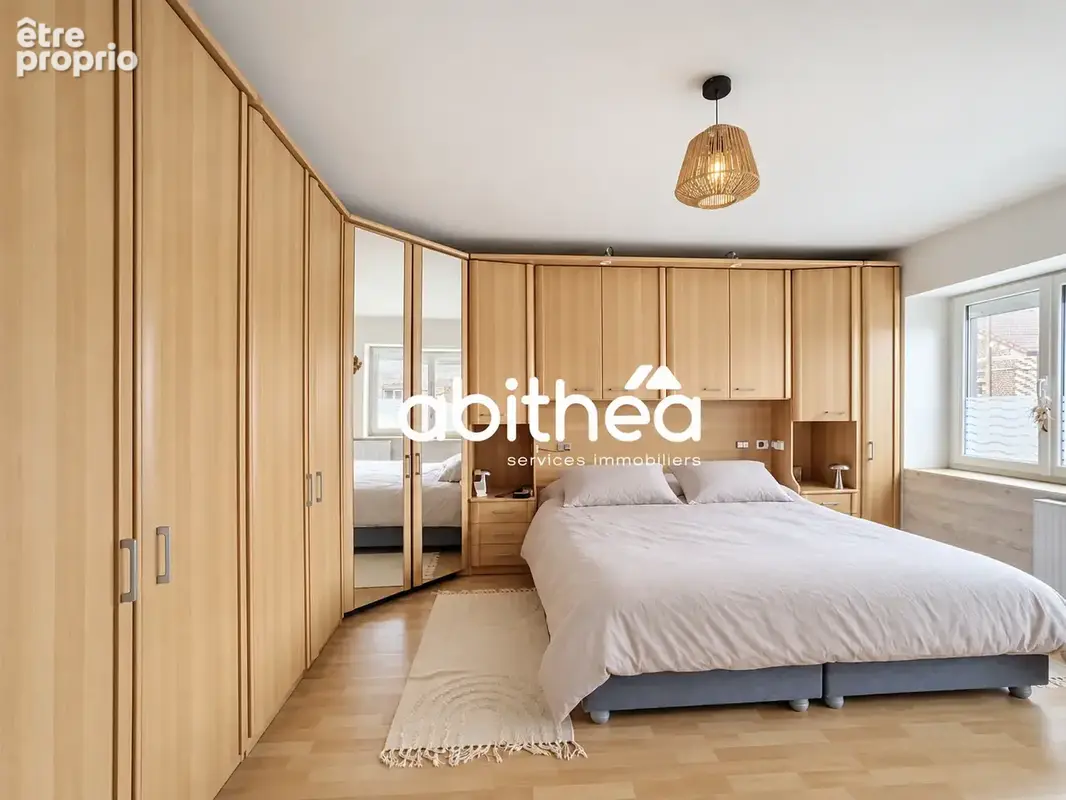 Une maison familiale aux volumes généreux et aux nombreux atouts - photo 12