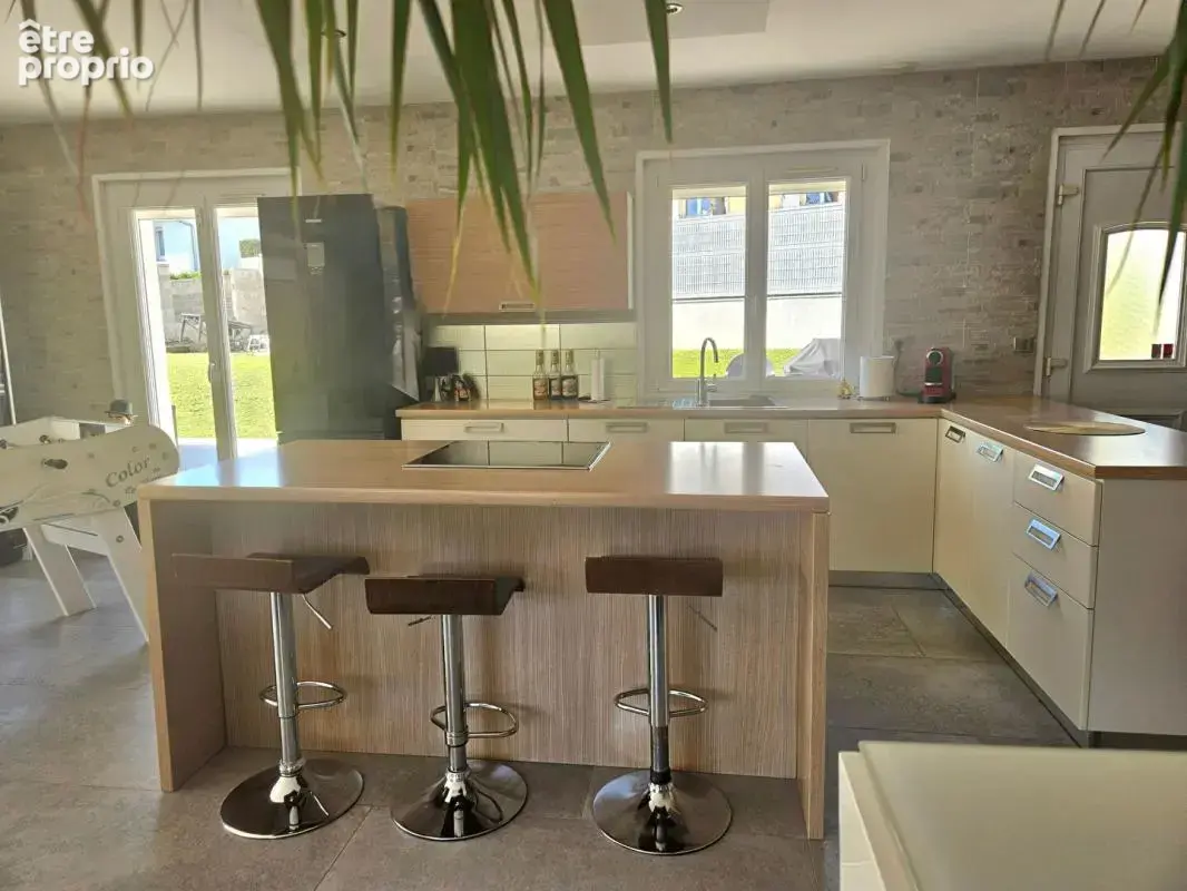 Maison Satolas Et Bonce 4 pièce(s) 126.28 m2 - photo 5