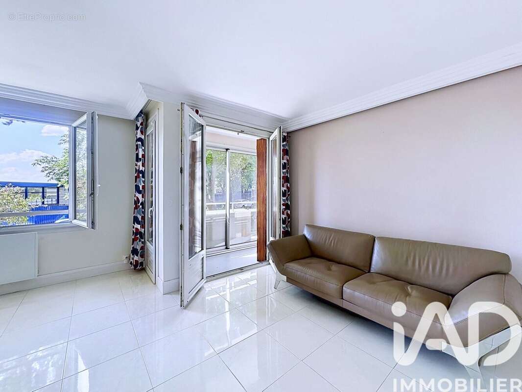 Photo 7 - Appartement à SURESNES