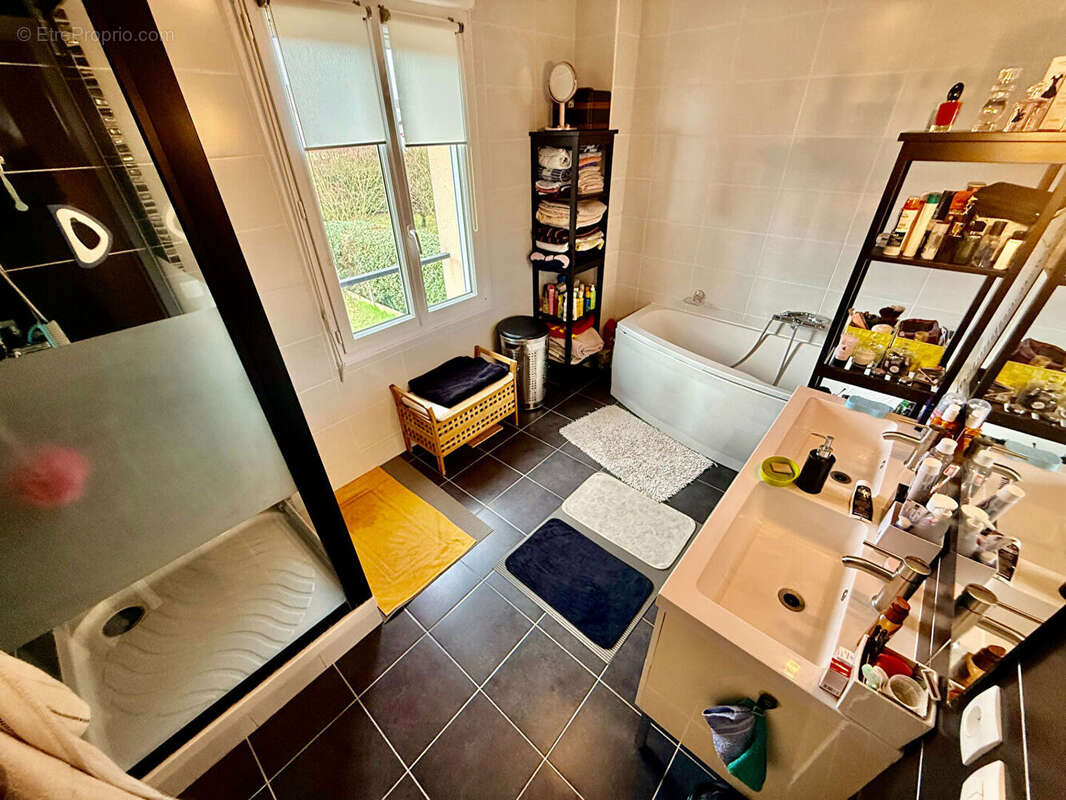 Maison à CONFLANS-SAINTE-HONORINE