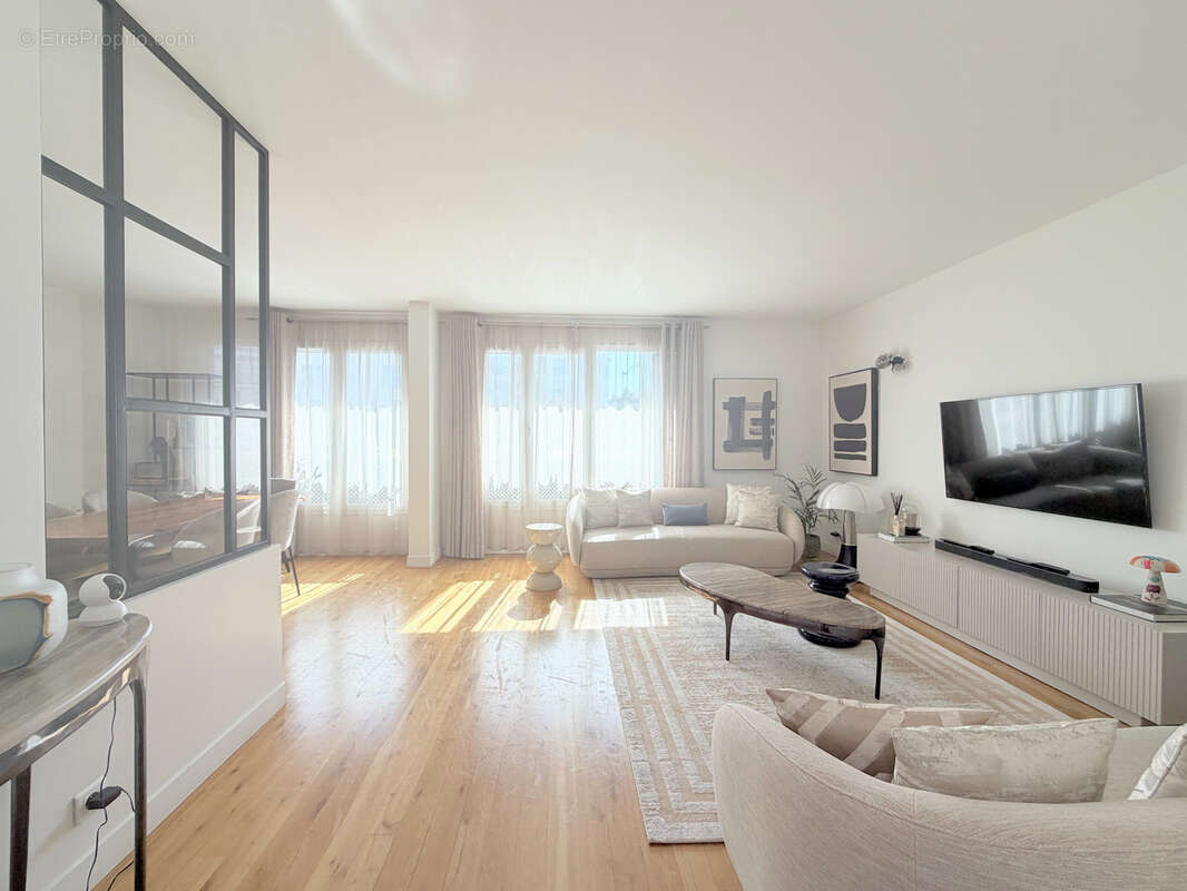 Appartement à RUEIL-MALMAISON
