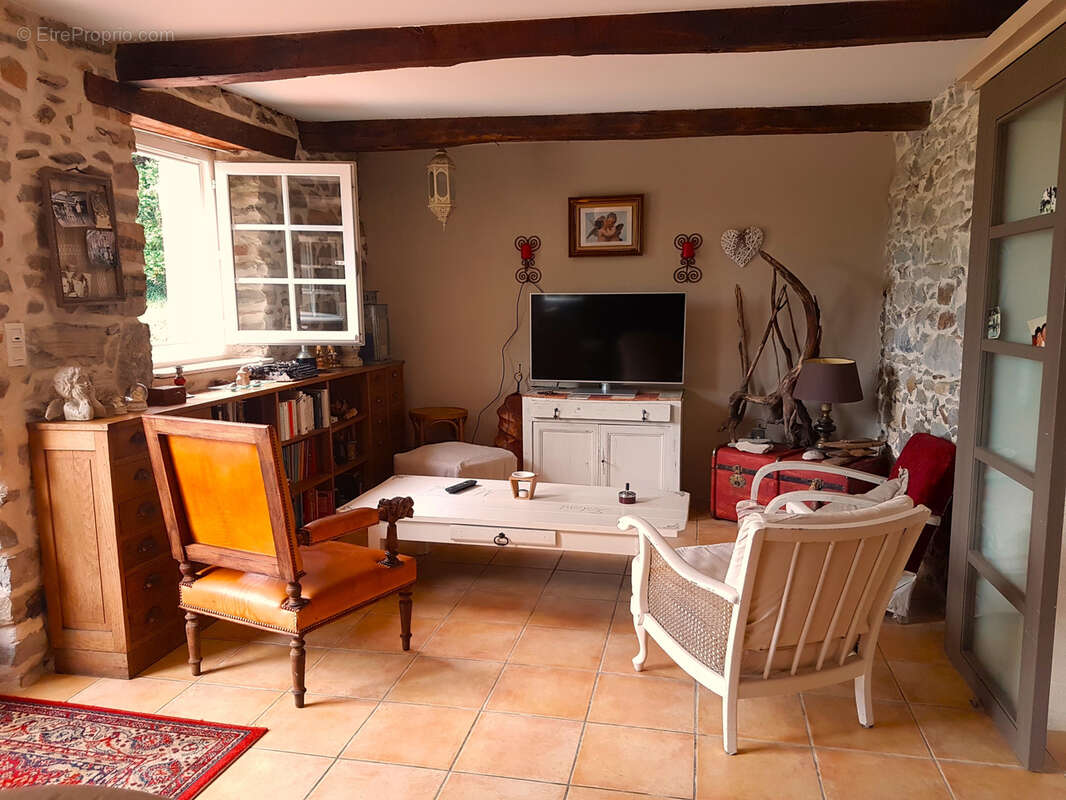 Maison à ORTHEVIELLE