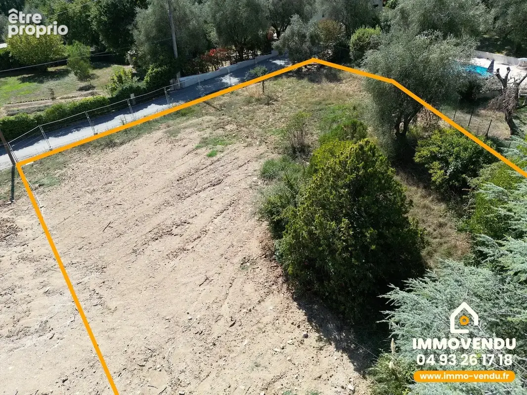 Terrain viabilisé 785m² - 117m² constructible - LA GAUDE - photo 3