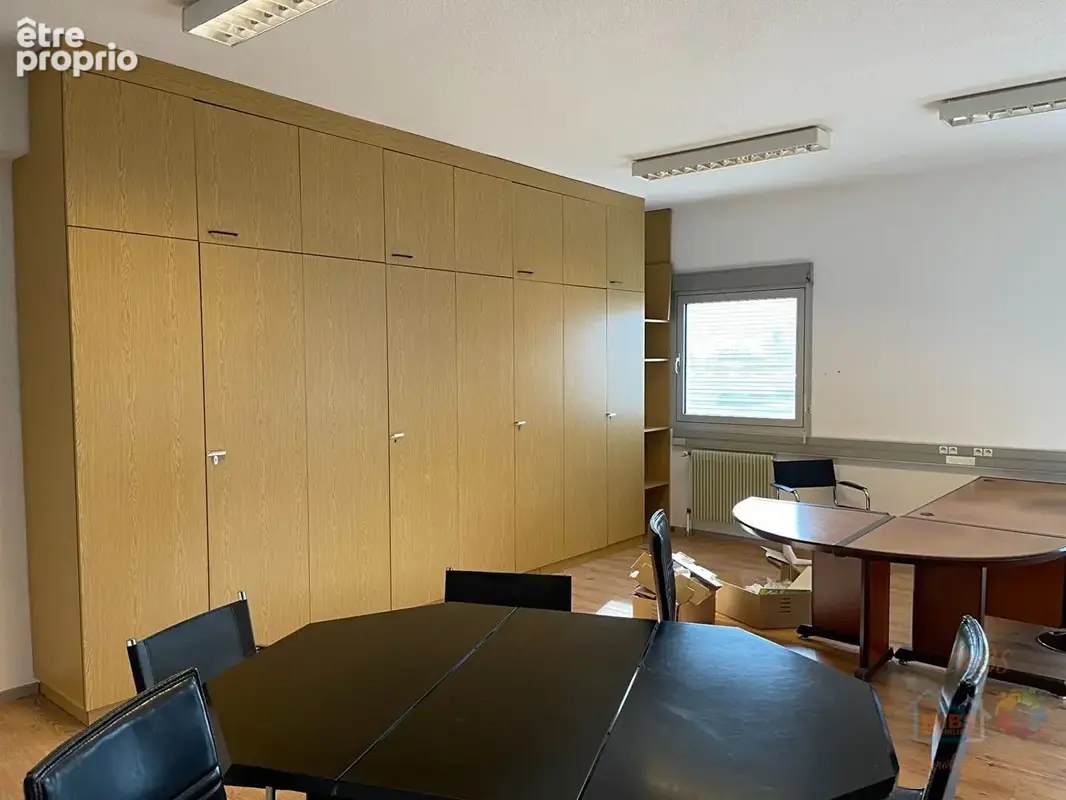 Commerce 1 020 m² à vendre à Soultz-Haut-Rhin (68360) - photo 2