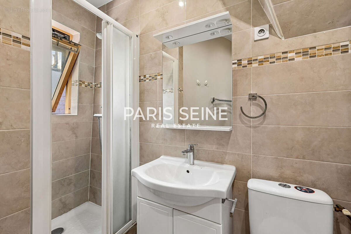 Appartement à PARIS-7E