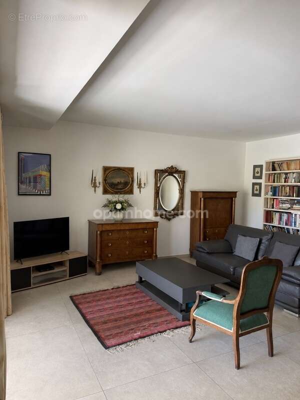 Appartement à HYERES