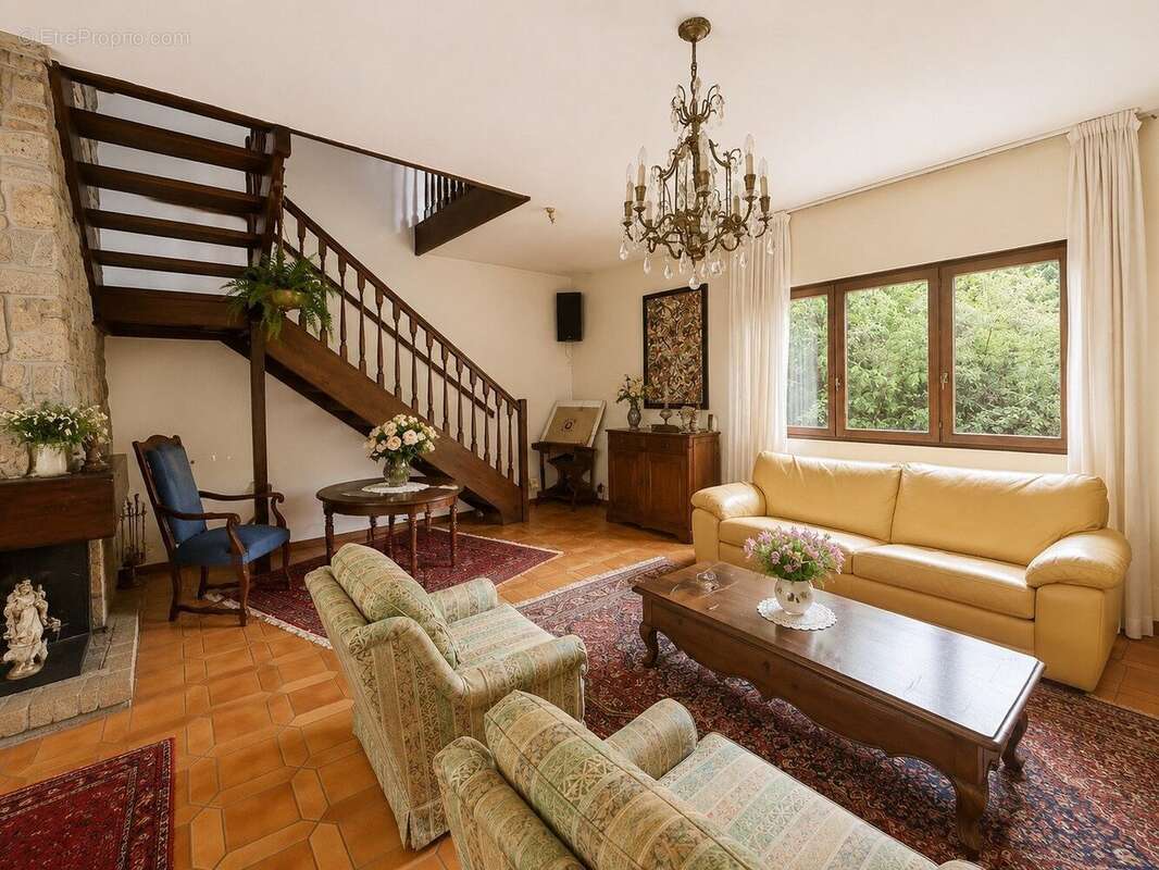 Maison 326 m² à Billy-Montigny  - photo 2