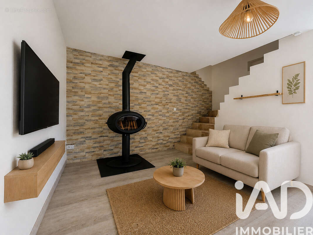 Photo 4 - Maison à GUEREINS