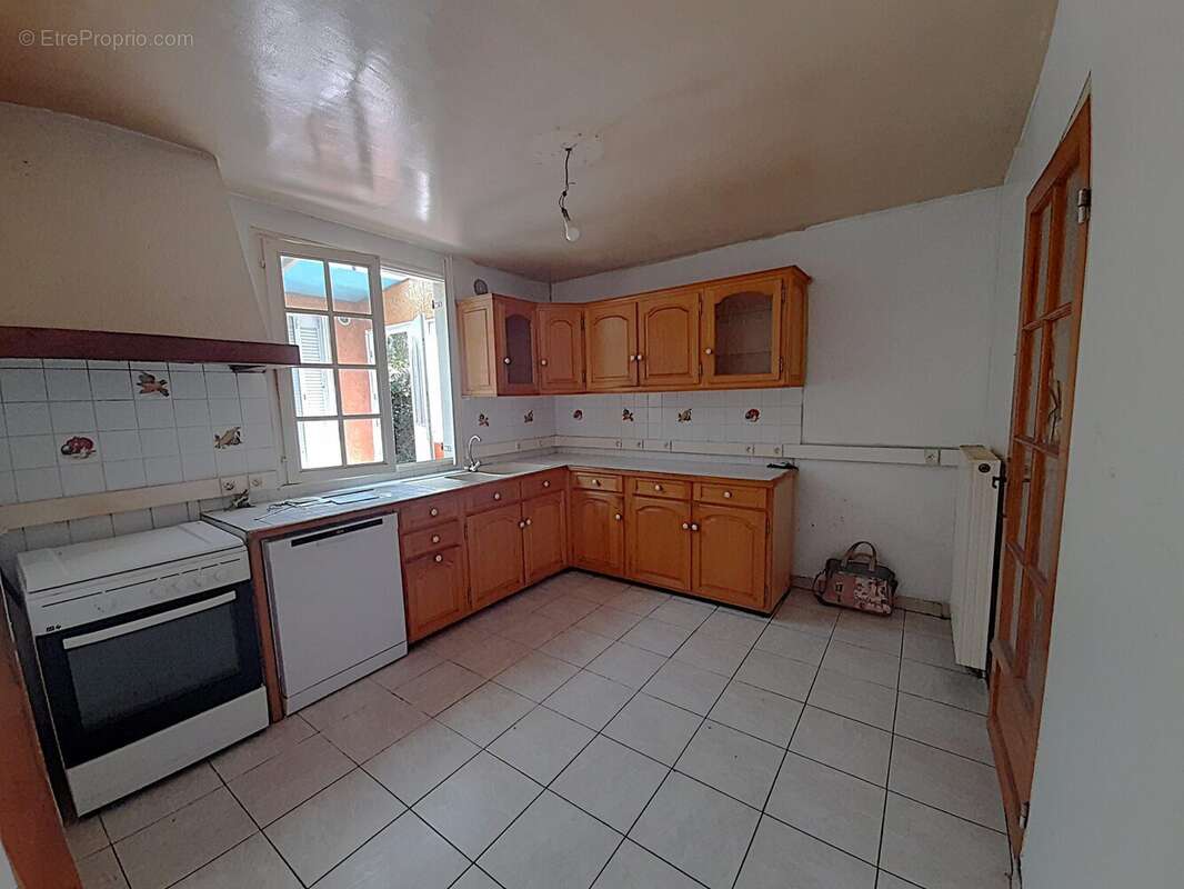 Maison 114 m² à Thourotte  - photo 8