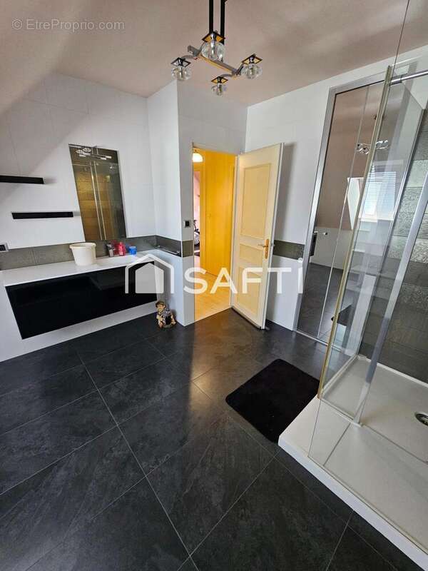 Photo 6 - Maison à LOCMINE