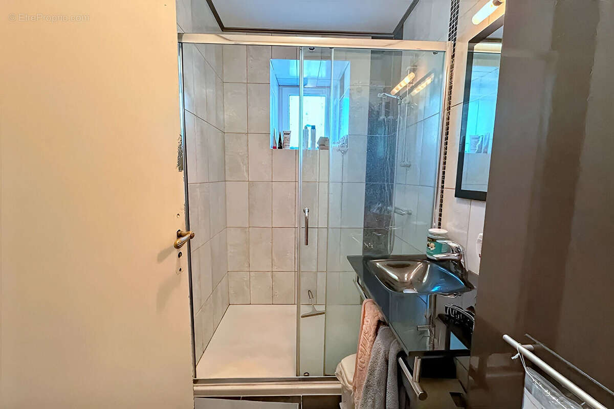 Charmante maison 3 chambres avec piscine à Rainans - photo 10
