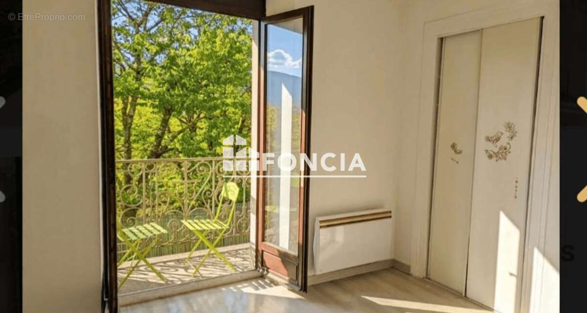 Appartement à AIX-LES-BAINS