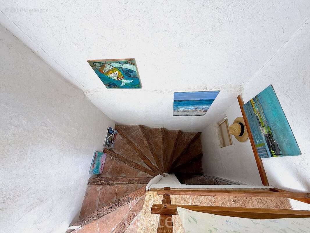 Maison à BESSAN