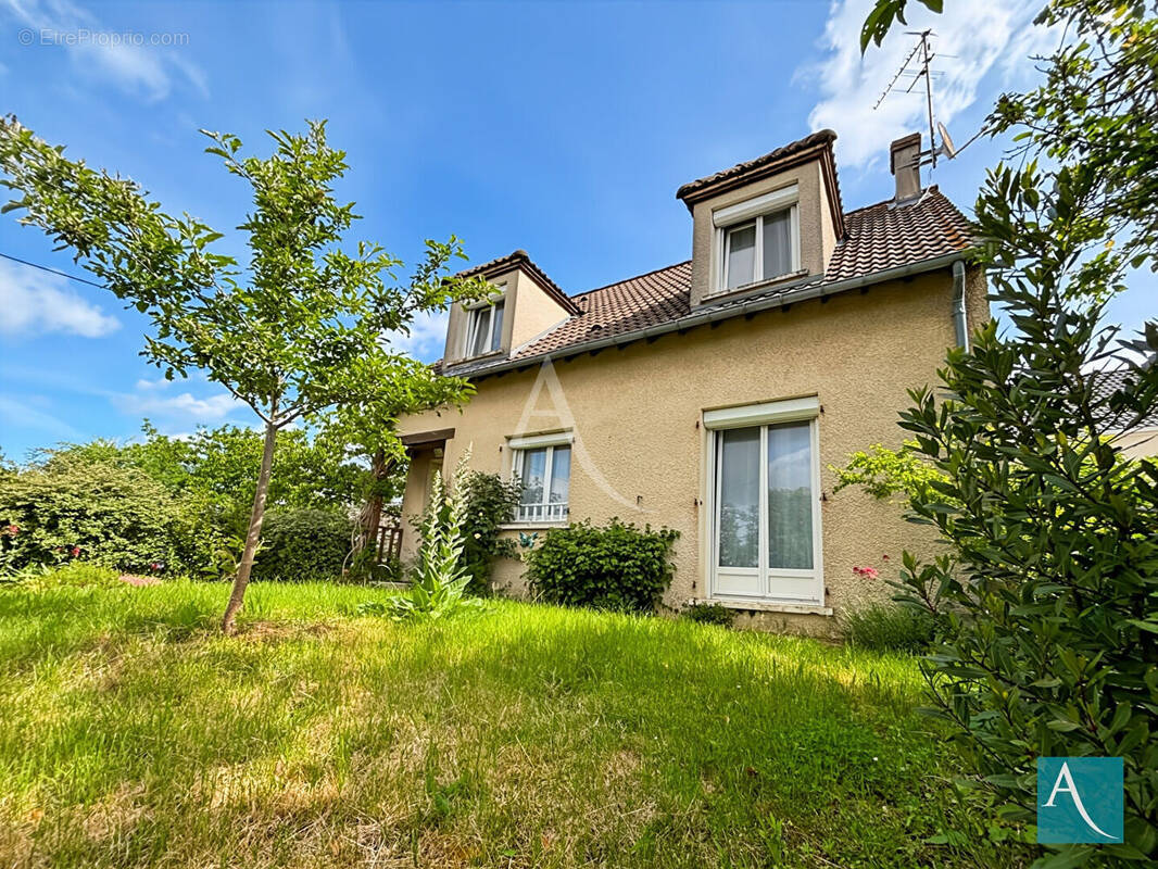 Maison à BREUILLET