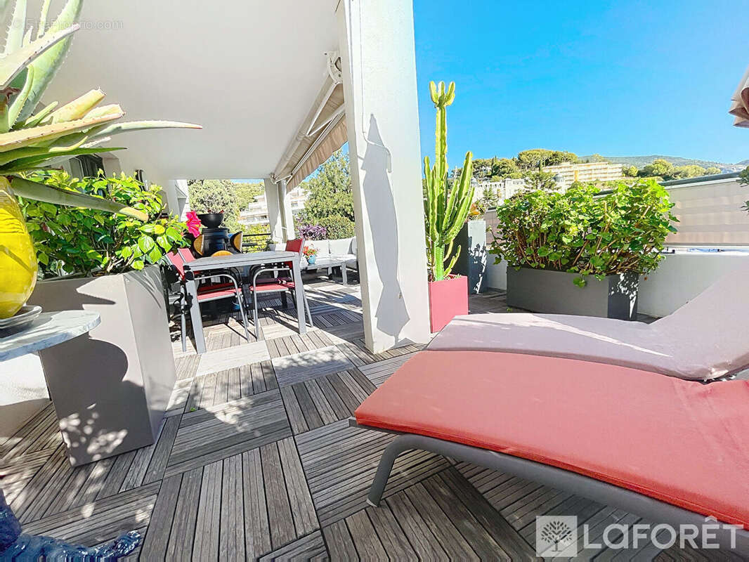 Appartement à MENTON