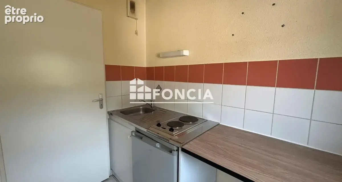 Digne, appartement T2 avec balcon et parking privatif - photo 4