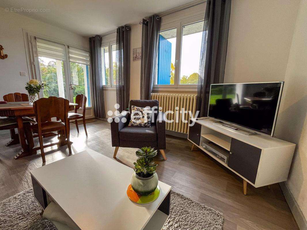 Maison 65 m² à Bourbon-Lancy  - photo 6