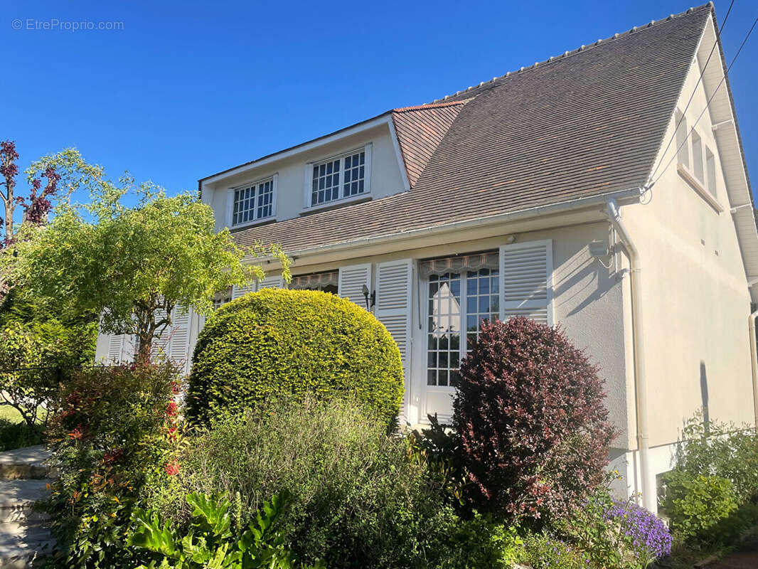 Maison à MONTMORENCY