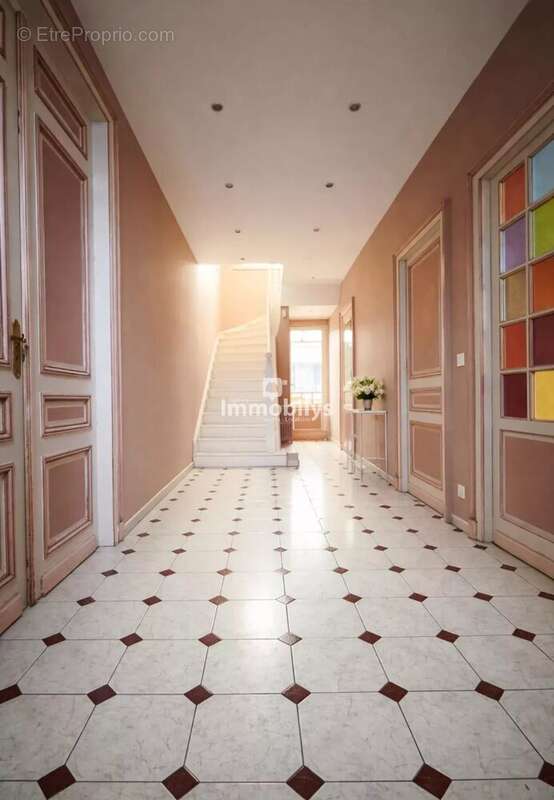 Maison à SIN-LE-NOBLE