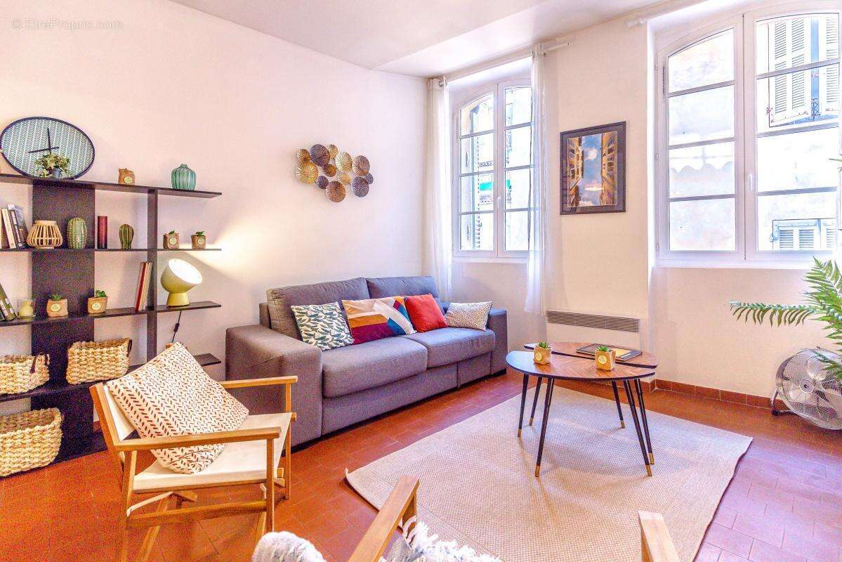 A vendre I Marseille 13002 LE PANIER I Appartement DUPLEX  56 m²  - photo 2