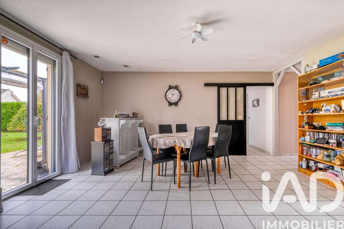 Photo 5 - Maison à VOINSLES