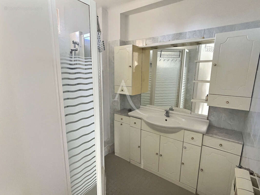 Appartement à MARSEILLE-12E