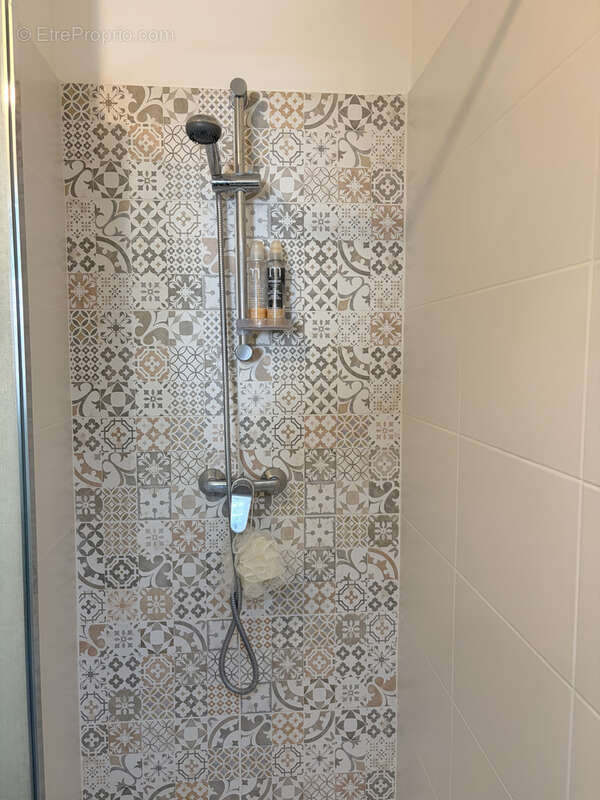 Appartement à L'ISLE-SUR-LA-SORGUE
