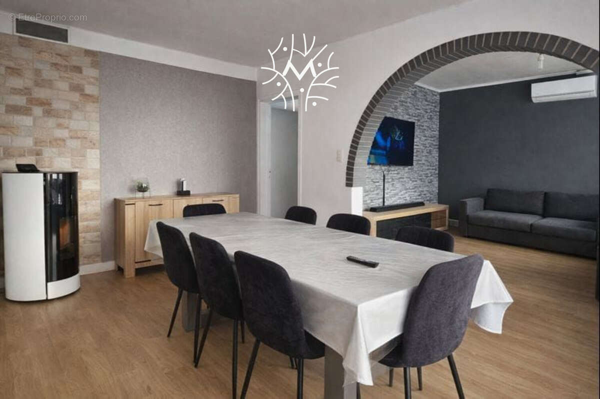 Maison à ROZOY-SUR-SERRE