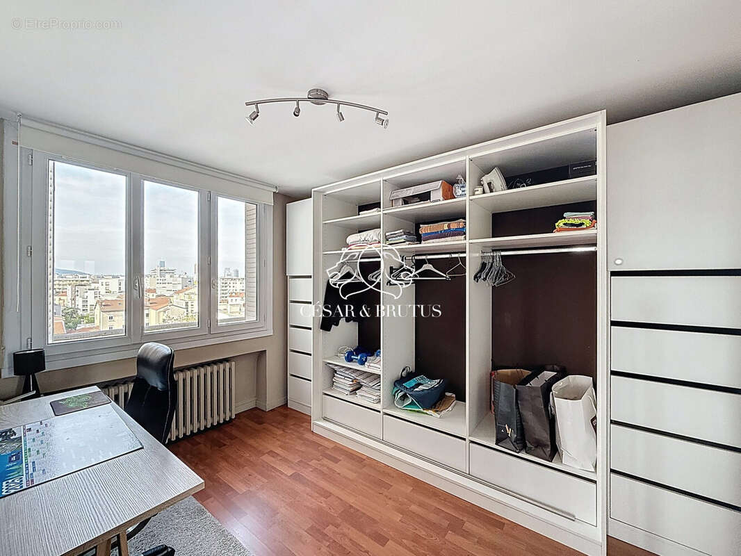 Appartement à LYON-7E