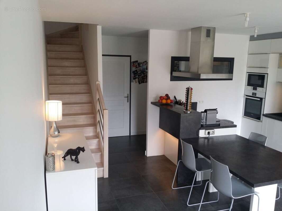 Photo 3 - Maison à L'ISLE-D'ABEAU