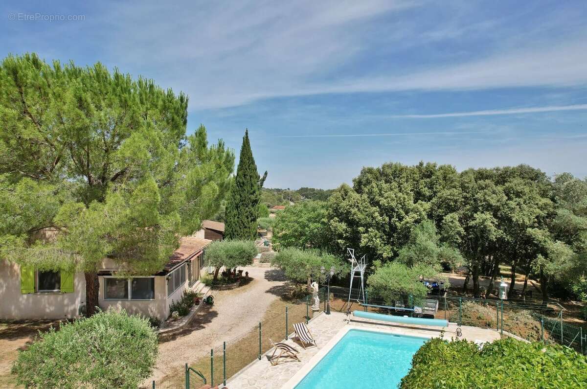 Maison à UZES