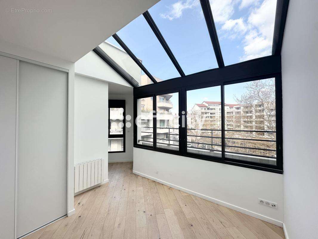 Appartement à LYON-8E