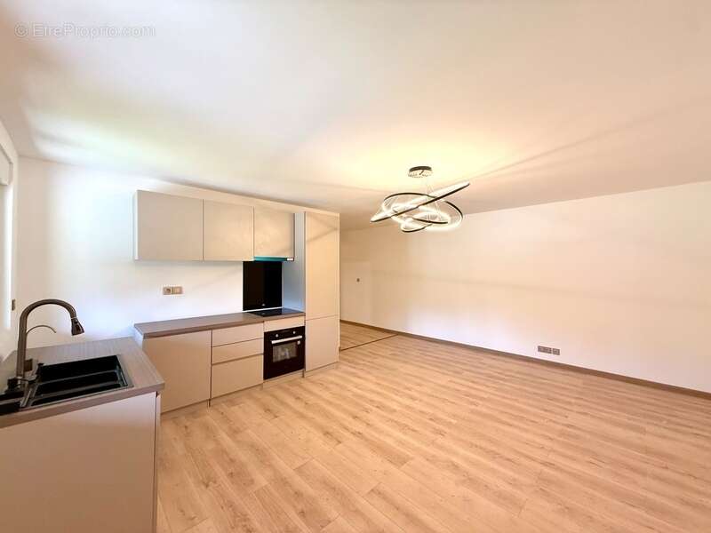 Appartement à MARIGNIER
