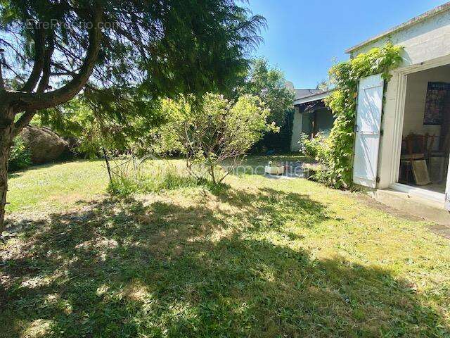 Maison à OZOIR-LA-FERRIERE